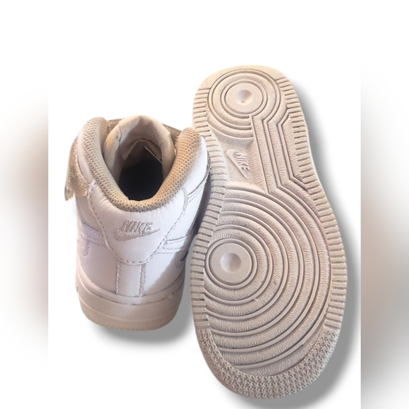Nike Air Force 1 Mid Kids Shoe Size 9c White Training Sneaker Pre-owned - Picture 4 of 7